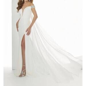 NEW PANOPLY women's cape cascade plunging mermaid gown in white
